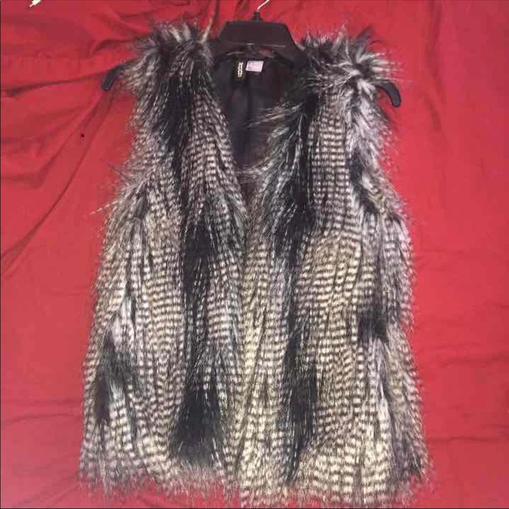 H&M fur vest